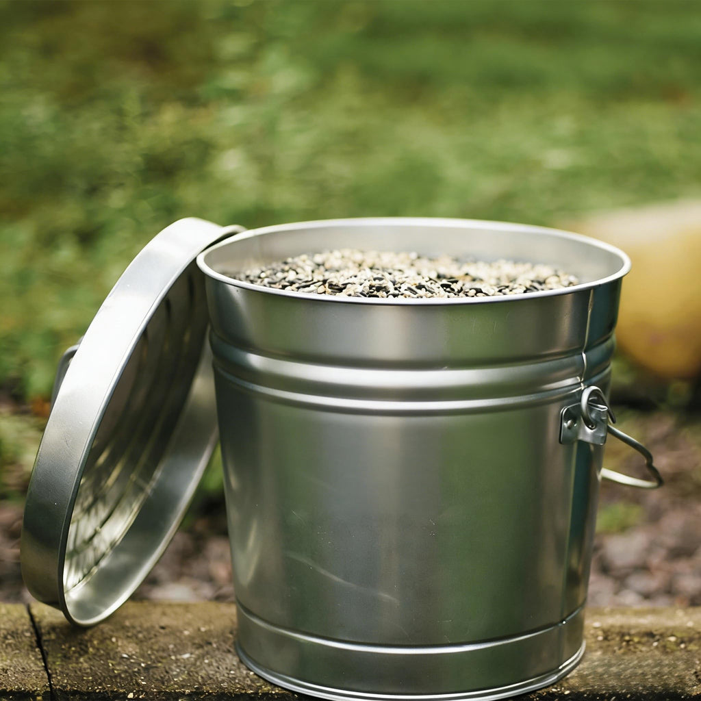 6 Gallon Galvanized Steel Storage Can with Locking Lid O7731