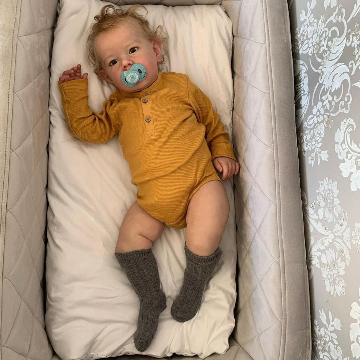 22" Realistic Baby Doll Boy Blonde Hair I682614